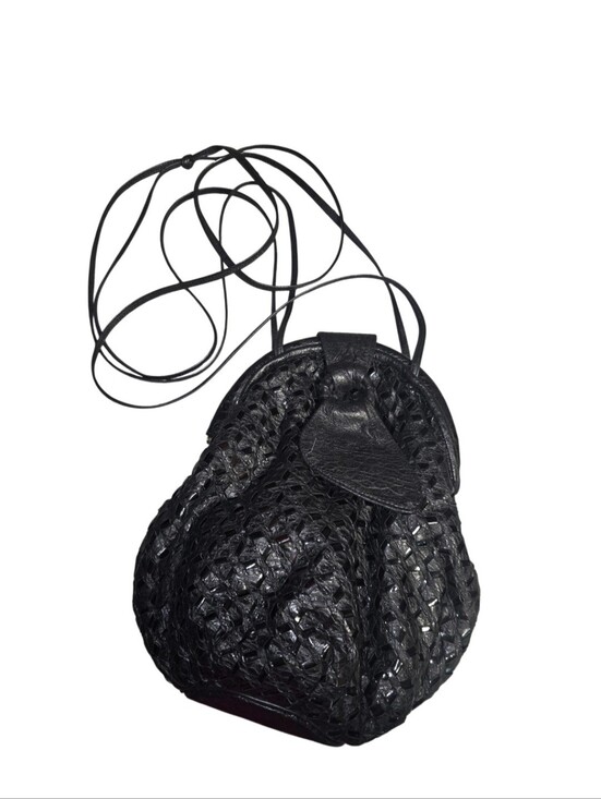 Sharif Handbags - Sharif Vintage Leather Drawstring Crossbody Bag. Black